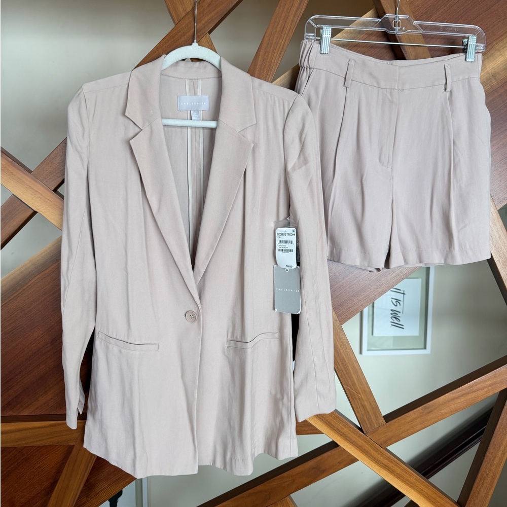 CHELSEA28 Tan Memoir Blazer - xs